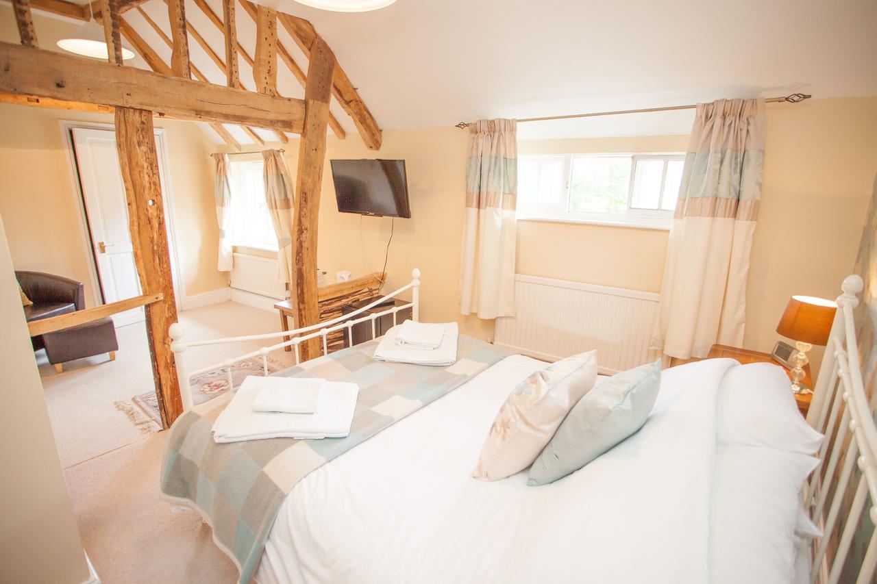The Seven Stars Inn Pewsey Exteriér fotografie